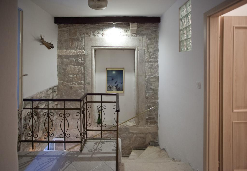 Luxury Room Kokola Split Bilik gambar